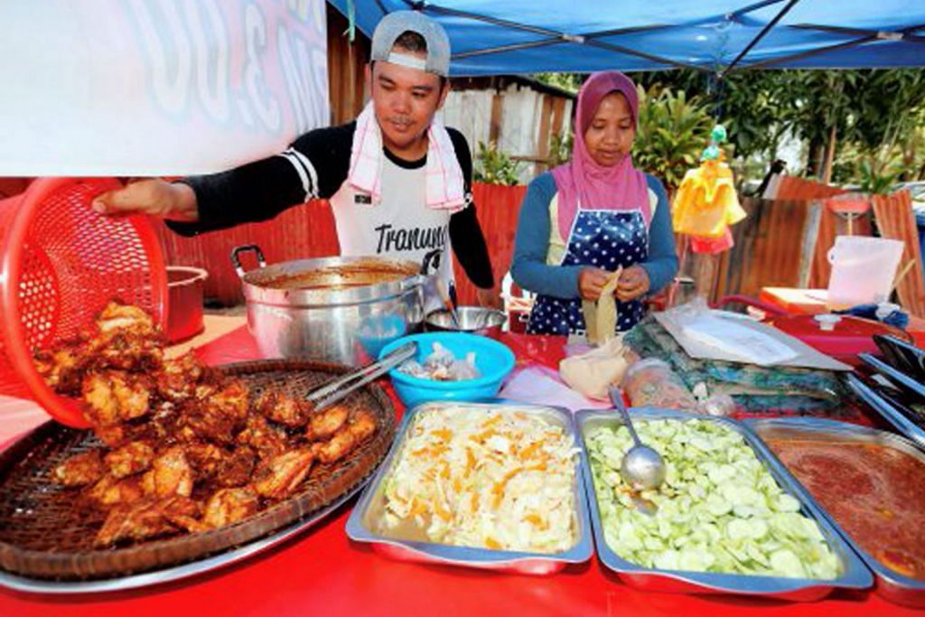 'Nasi bajet' $1 jadi pelaris gerai makan di Kuala Terengganu