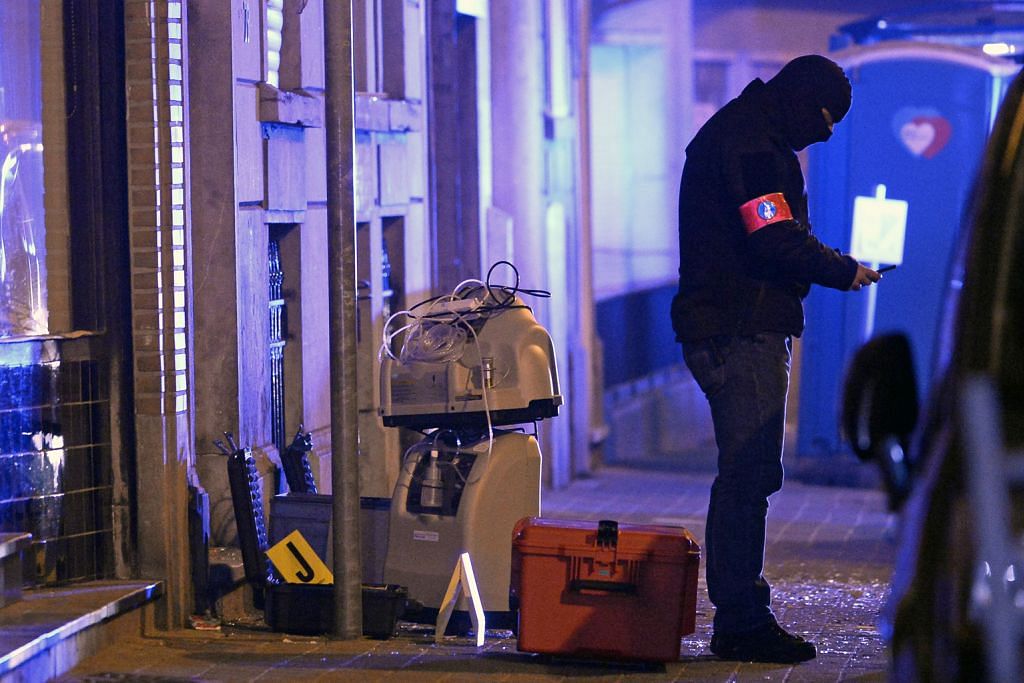 Suspek utama serangan Paris diberkas