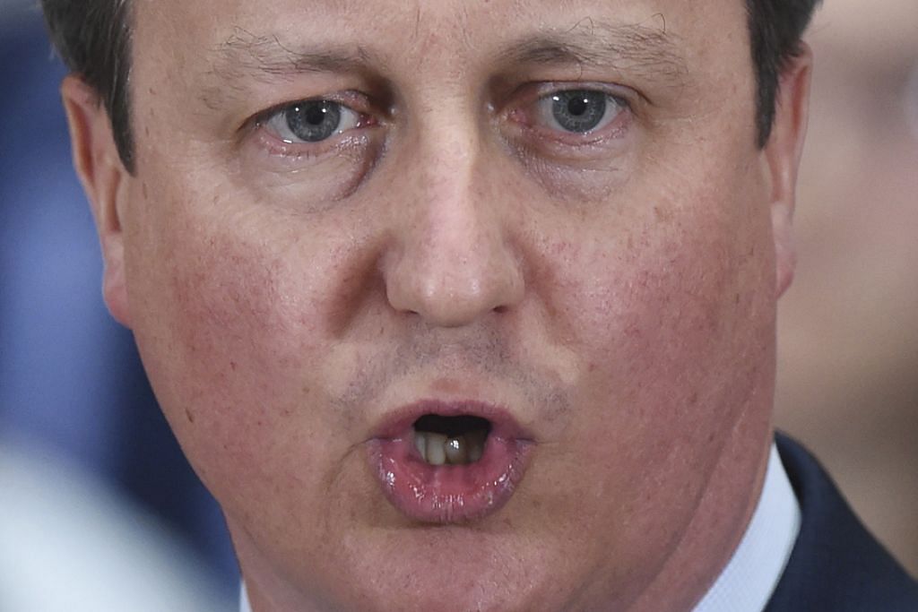 Cameron dakwa jual saham 4 bulan sebelum jadi PM Britain