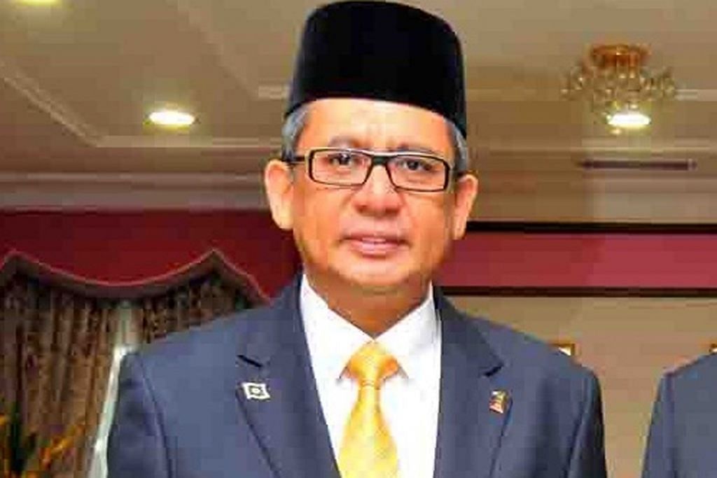 MB Terengganu 'reda' anugerah kebesaran negeri dilucut