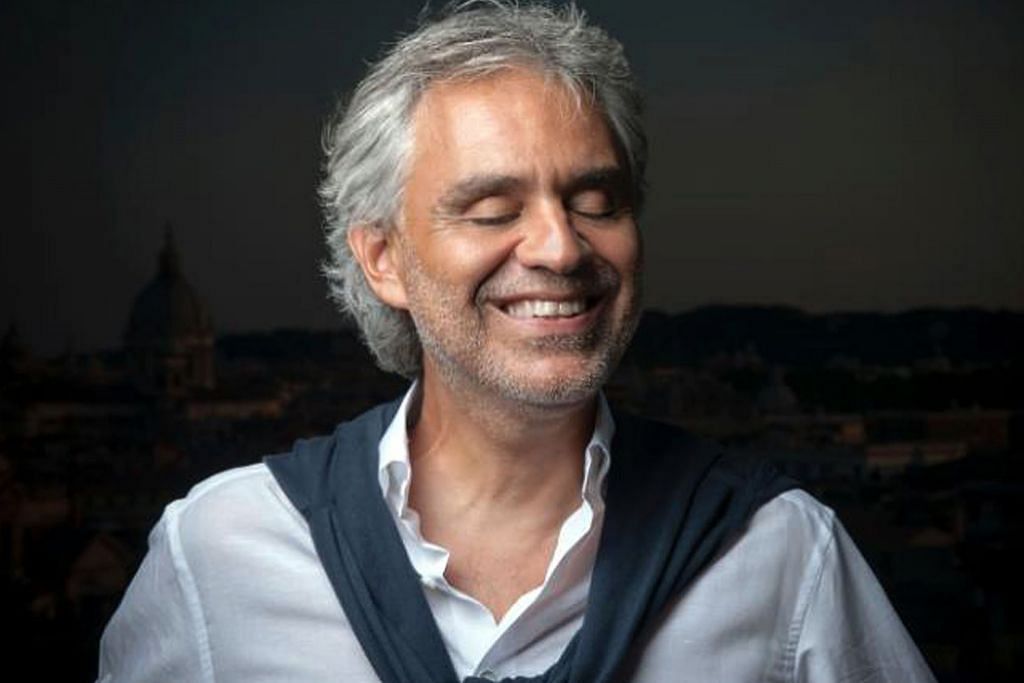 Suara tenor Andrea Bocelli dianggap terhebat
