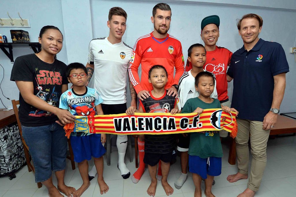VALENCIA FC MELAWAT SINGAPURA Geylang dan Valencia sepakat kelola klinik, perkhemahan