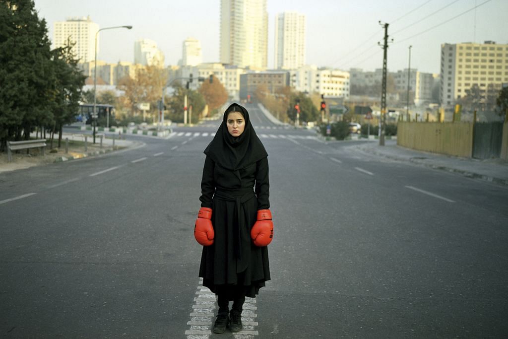 Jurugambar wanita Iran terokai isu wanita dan kemanusiaan