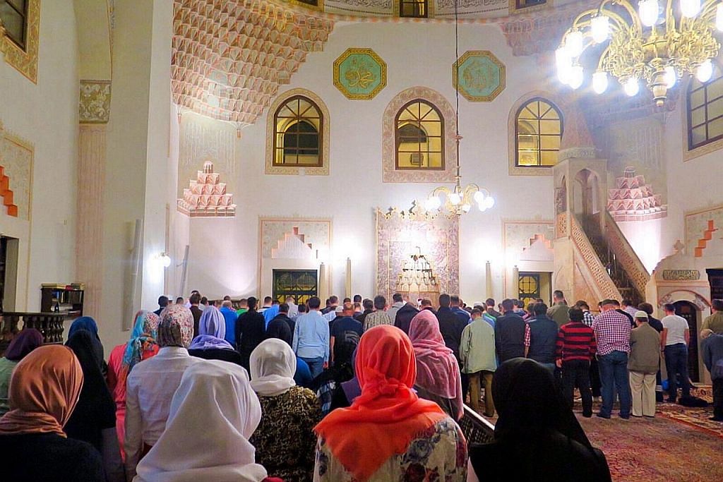 Pesona cabaran dan keindahan Ramadan di Bosnia