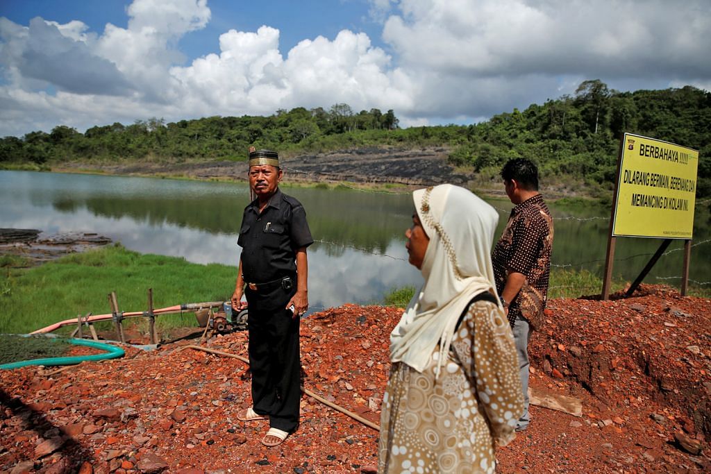 Ribuan lombong arang batu di Indonesia ditutup akibat harga merosot