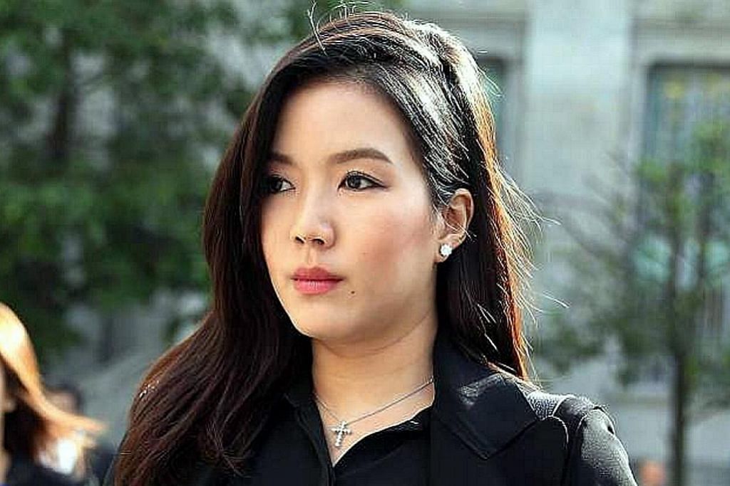 Bintang TV didenda $700 kerana pandu tidak hati-hati dan tanpa beri perhatian