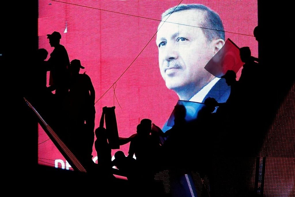 Erdogan pertimbang kuat kuasa semula hukuman mati PASCA PERCUBAAN KUDETA DI TURKEY