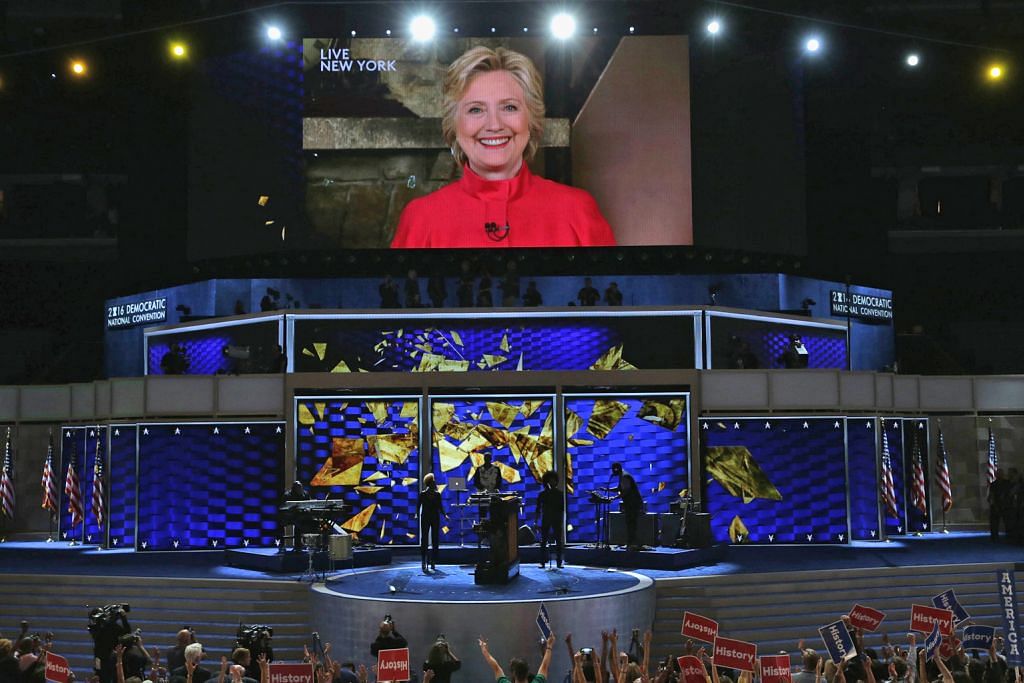 PILIHAN RAYA PRESIDEN AMERIKA SYARIKAT Clinton wanita pertama calon presiden AS