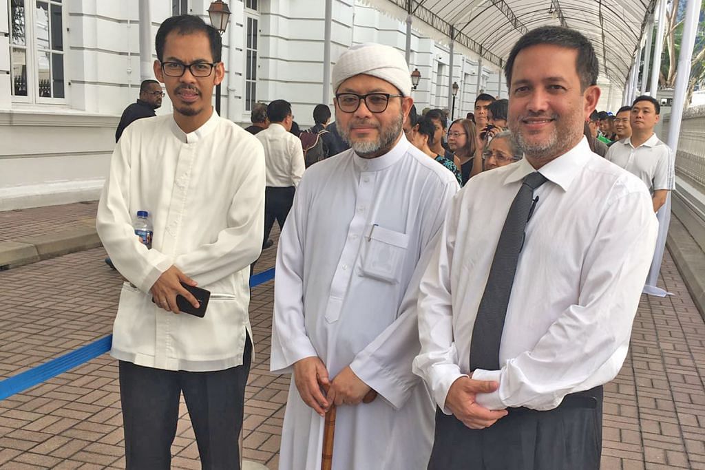 S R NATHAN DALAM KENANGAN Mufti: Mendiang beratkan hubungan antara agama