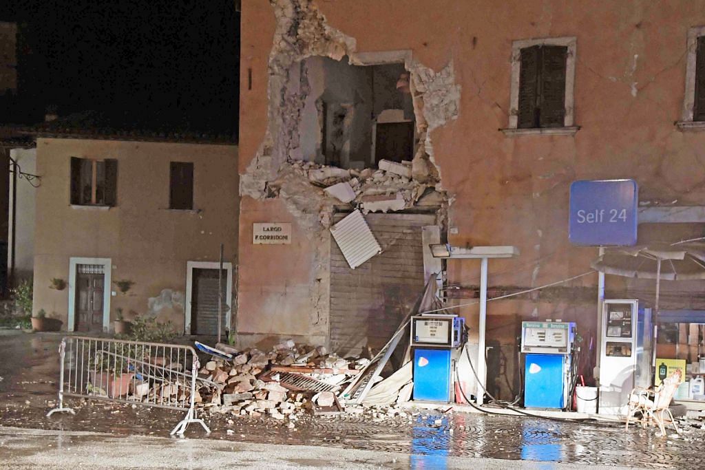 Gempa gegar Italy