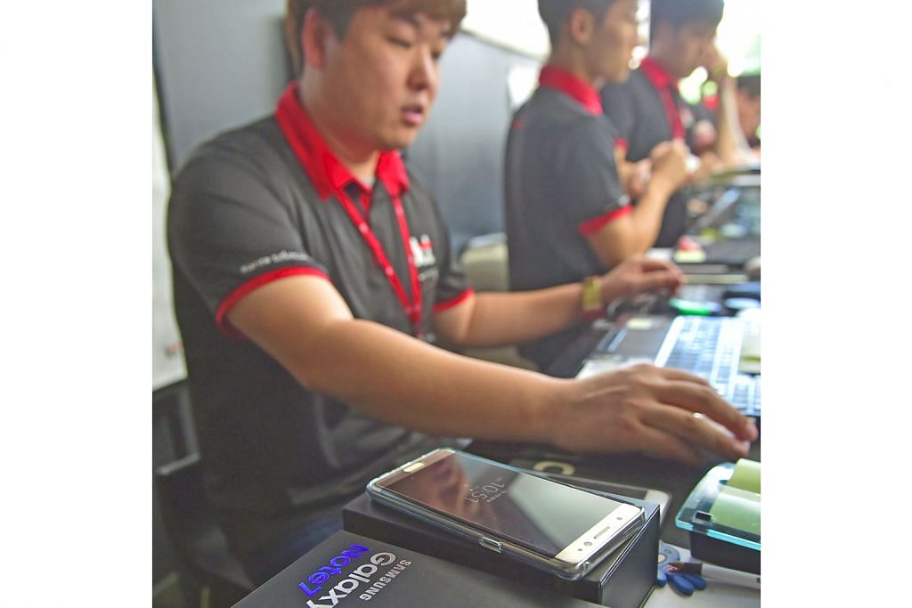 Keuntungan Samsung jatuh 17% akibat Note7
