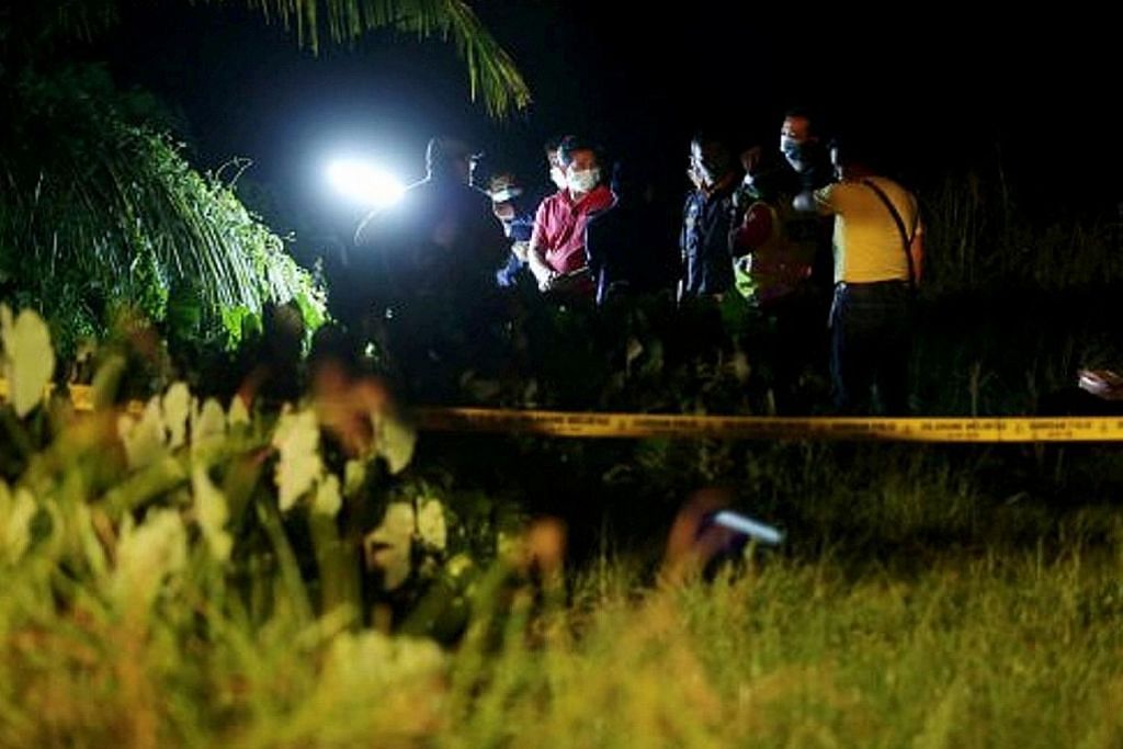 4 mayat dipercayai mangsa bunuh ditemui dalam semak di Kelantan