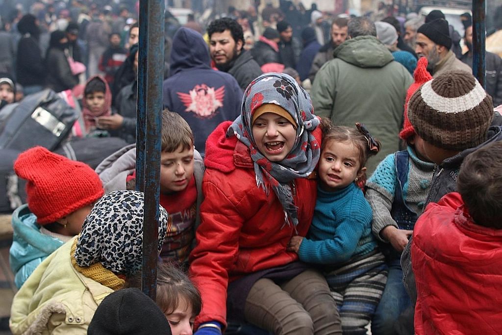 Ribuan terus menanti dipindahkan dari Aleppo