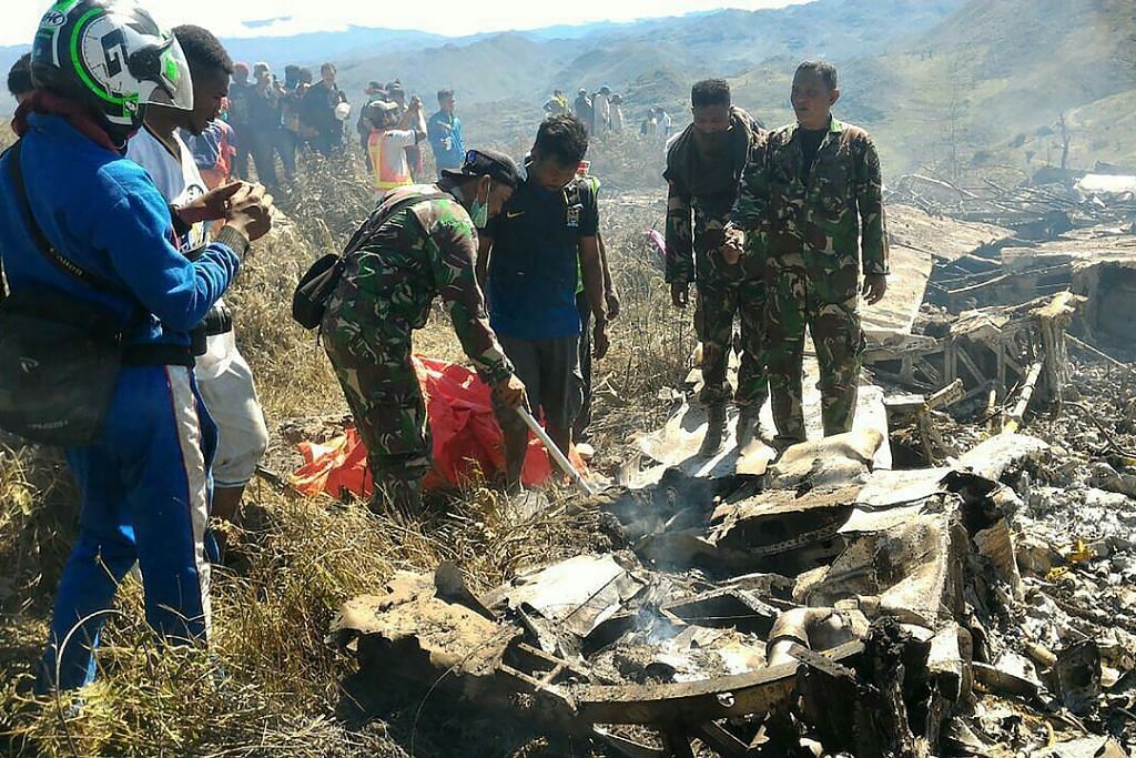 13 korban nahas pesawat tentera Indonesia
