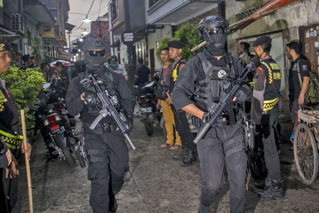  Polis Indonesia  tahan 18 suspek militan elak risiko 