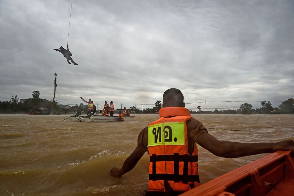 Banjir besar di selatan Thailand semakin buruk