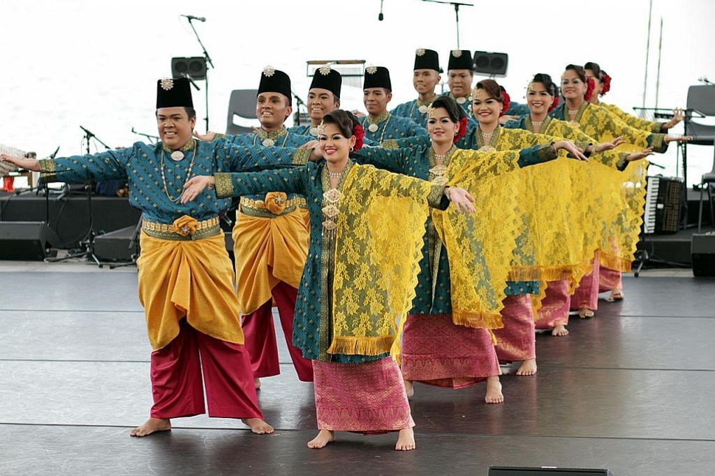 Guna tarian sebar budaya Melayu