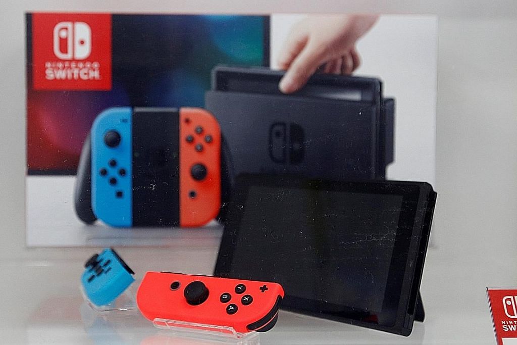 Nintendo lancar konsol permainan baru 'Switch'