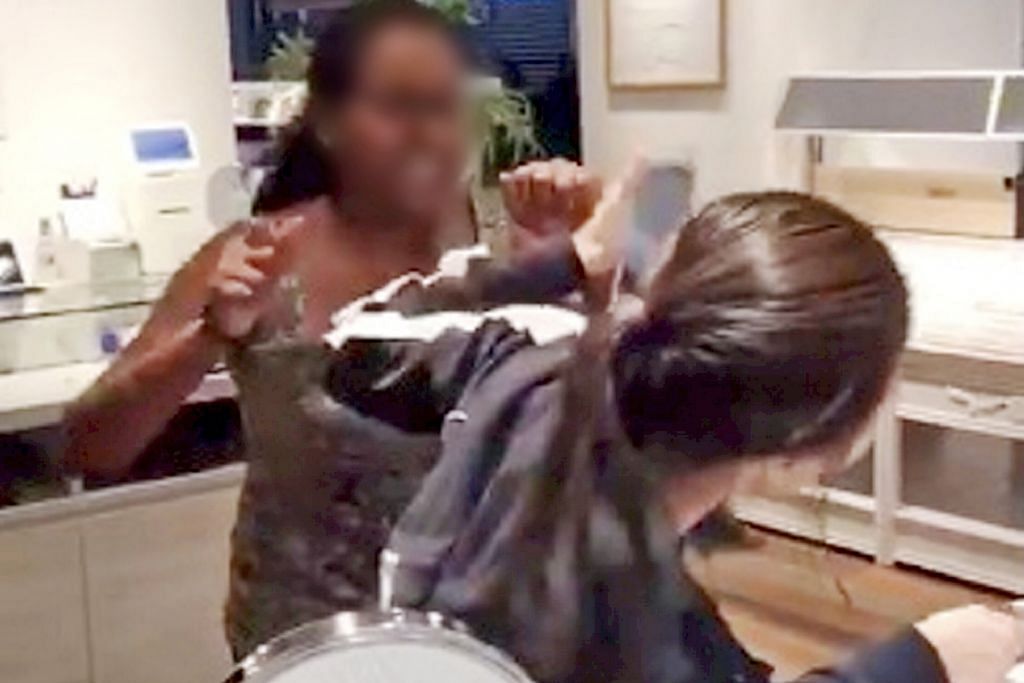 Wanita ditangkap selepas buat kecoh, pukul pekerja