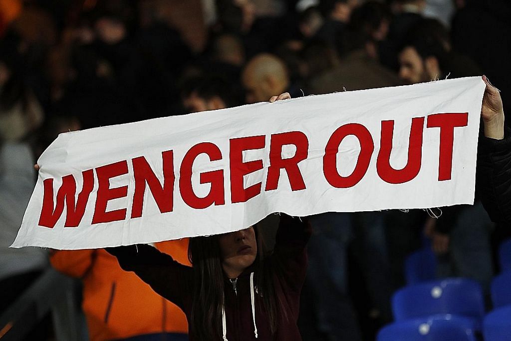 Wenger jadi sasaran lagi, musim Arsenal makin bercelaru LIGA PERDANA ENGLAND