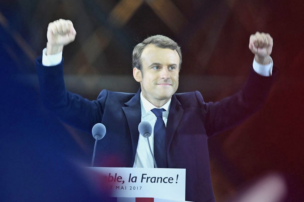 Macron presiden muda Perancis