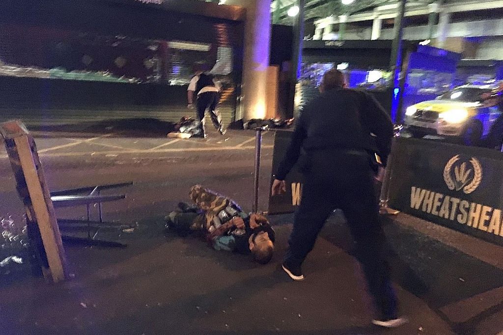 7 maut dalam serangan ganas di London
