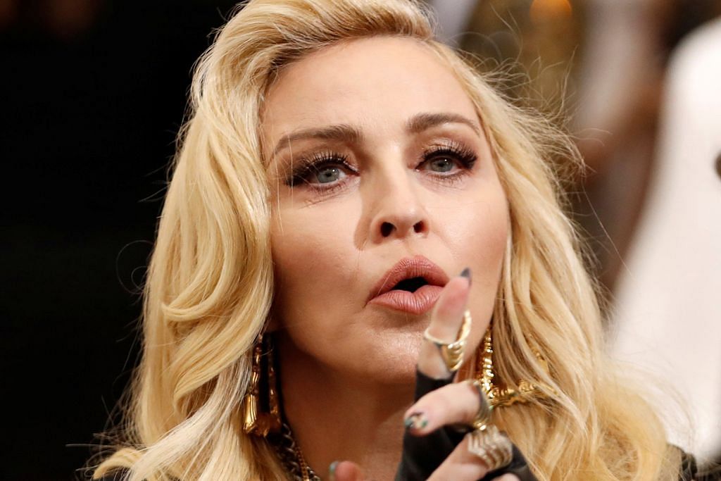 Madonna mohon mahkamah sekat lelong surat bekas kekasih