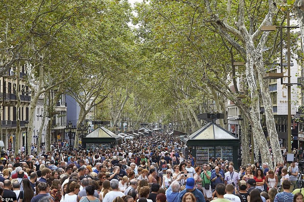 Muslim di Barcelona bersatu tentang pengganasan