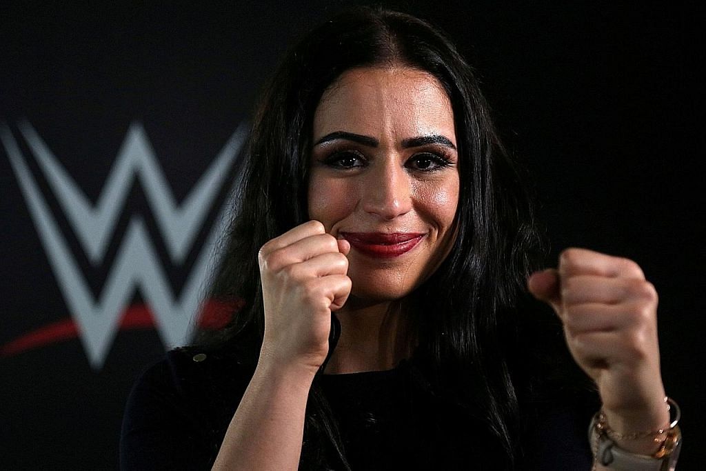 Wanita Arab jadi ahli gusti WWE