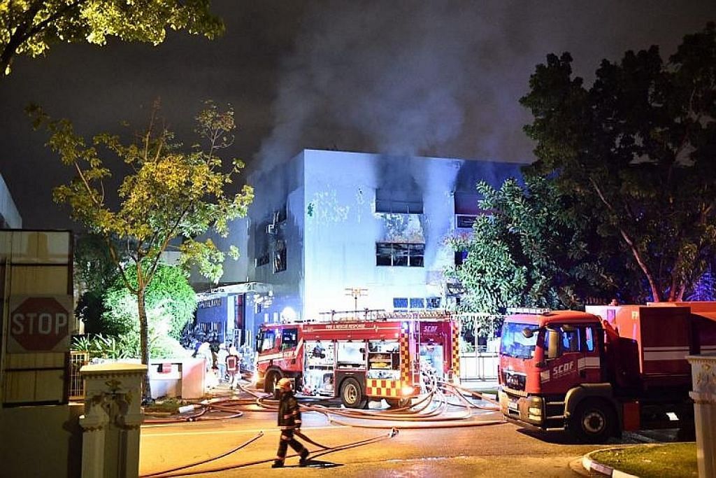 Kebakaran gudang berlaku lagi di Sungei Kadut