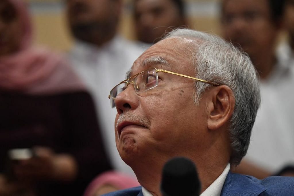 Najib letak jawatan sebagai presiden Umno, pengerusi BN ...