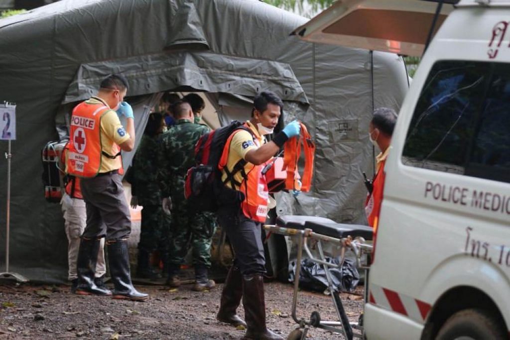 Preparations under way to resume Thai cave rescue; 9 footballers remain trapped