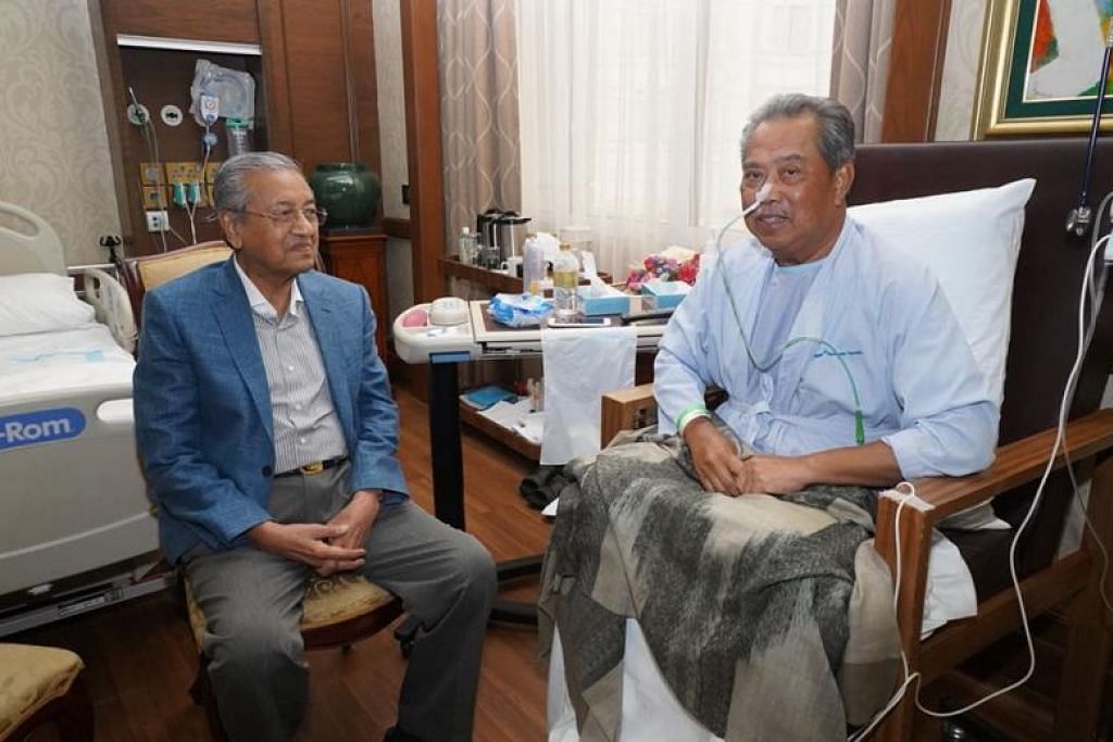 Malaysia's Home Minister Muhyiddin Yassin recovering in Singapore hospital after surgery