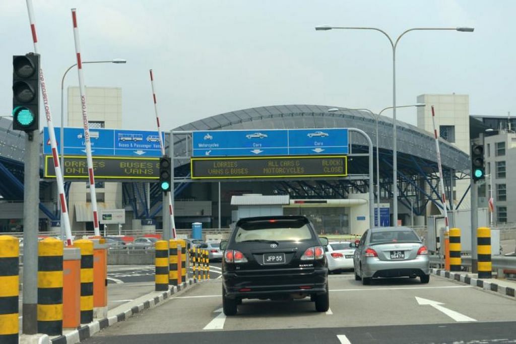 Johor hopes Singapore reciprocates KL move to abolish Second Link toll for motorcyclists