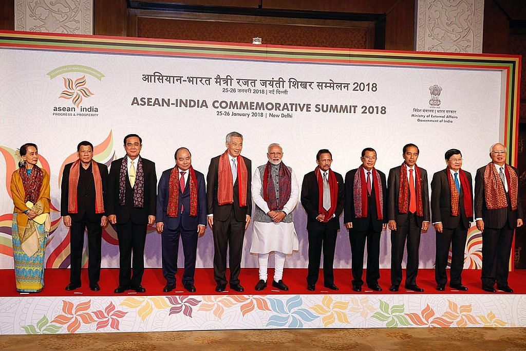 SIDANG PUNCAK PERINGATAN ASEAN-INDIA Tekad Asean, India maju bersama
