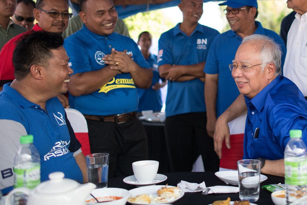PILIHAN RAYA UMUM MALAYSIA Najib perhebat kempen, gesa pengundi usah percaya fitnah pembangkang