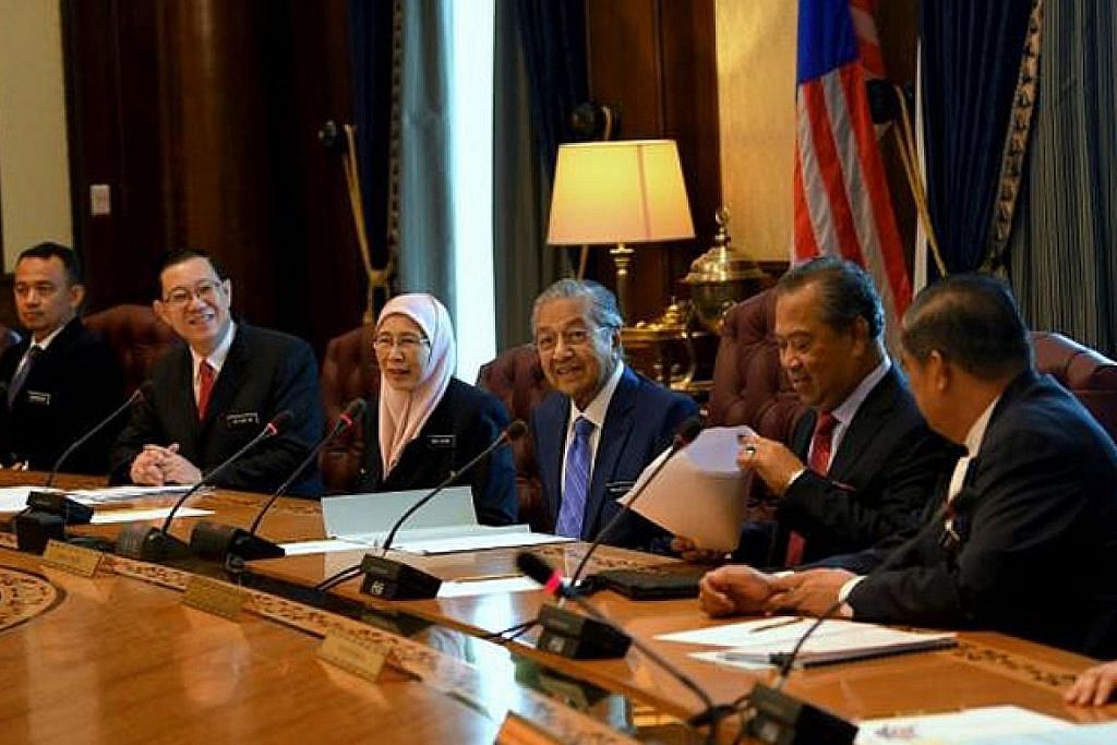 Mahathir: Hutang Malaysia rangkumi 65% daripada GDP