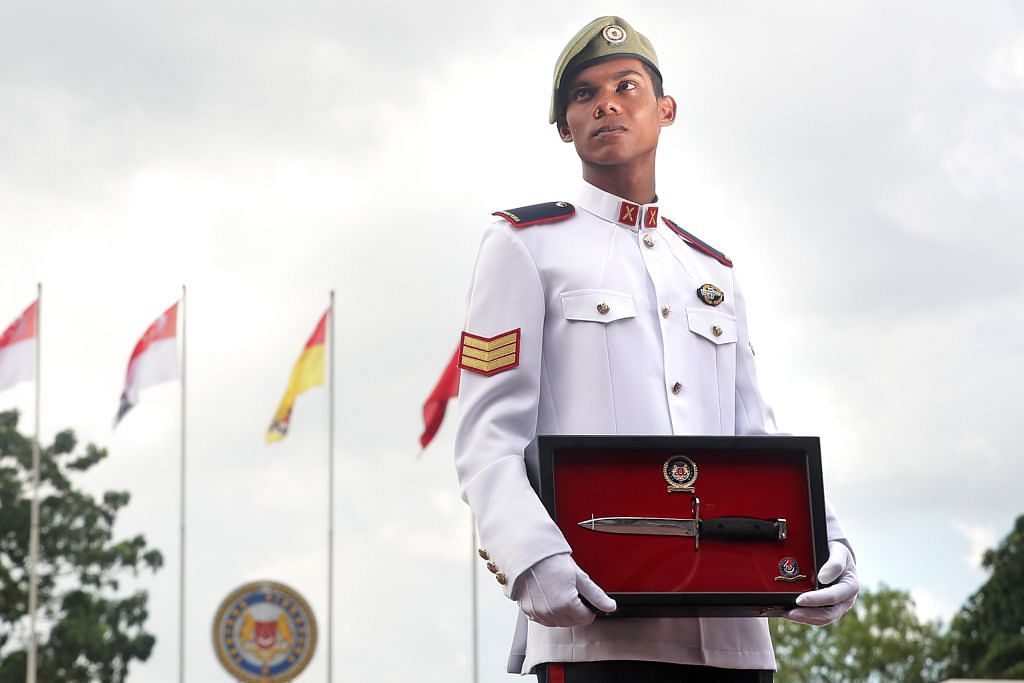 Bekas pelajar Politeknik Nanyang raih Bayonet Perak kerana 'enggan menyerah kalah'
