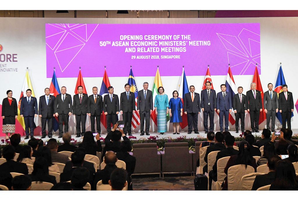 MESYUARAT MENTERI EKONOMI ASEAN PM Lee: Asean perlu perkukuh kerjasama, sepadu ekonomi serantau
