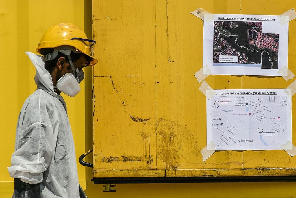 Pencemaran sisa kimia di Pasir Gudang: 9 lelaki ditahan ...