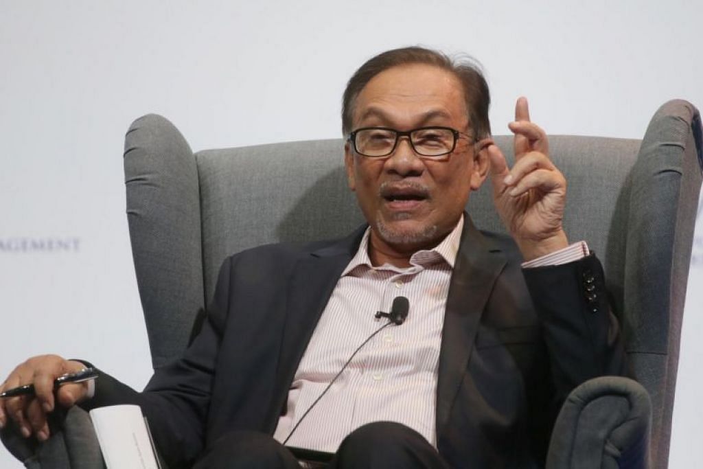 Malaysia gay sex video: Anwar says Malaysians want to know if video is genuine and who was behind it