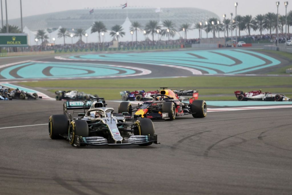 DAPAT PERHATIAN: Acara sukan seperti Perlumbaan F1 di Abu Dhabi terus mendapat perhatian peminat sukan sedunia. - Foto AP