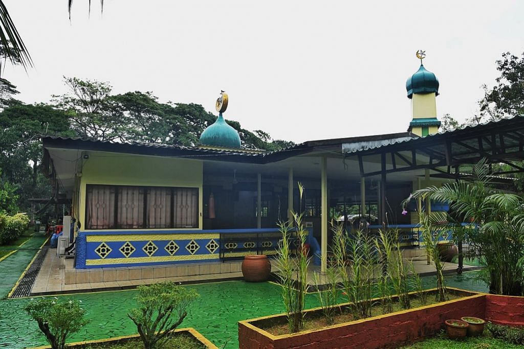 Ciri kampung Masjid Petempatan Melayu Sembawang terus jadi daya tarikan