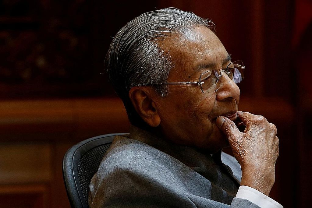 Pakar: Sukar mahu laksana undi tidak yakin terhadap Mahathir