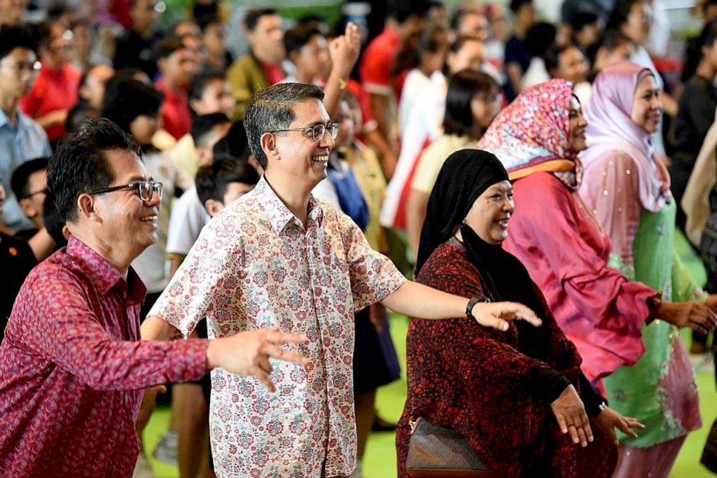 Menari untuk pecah rekod bilangan peserta tarian Melayu terbesar di Spura