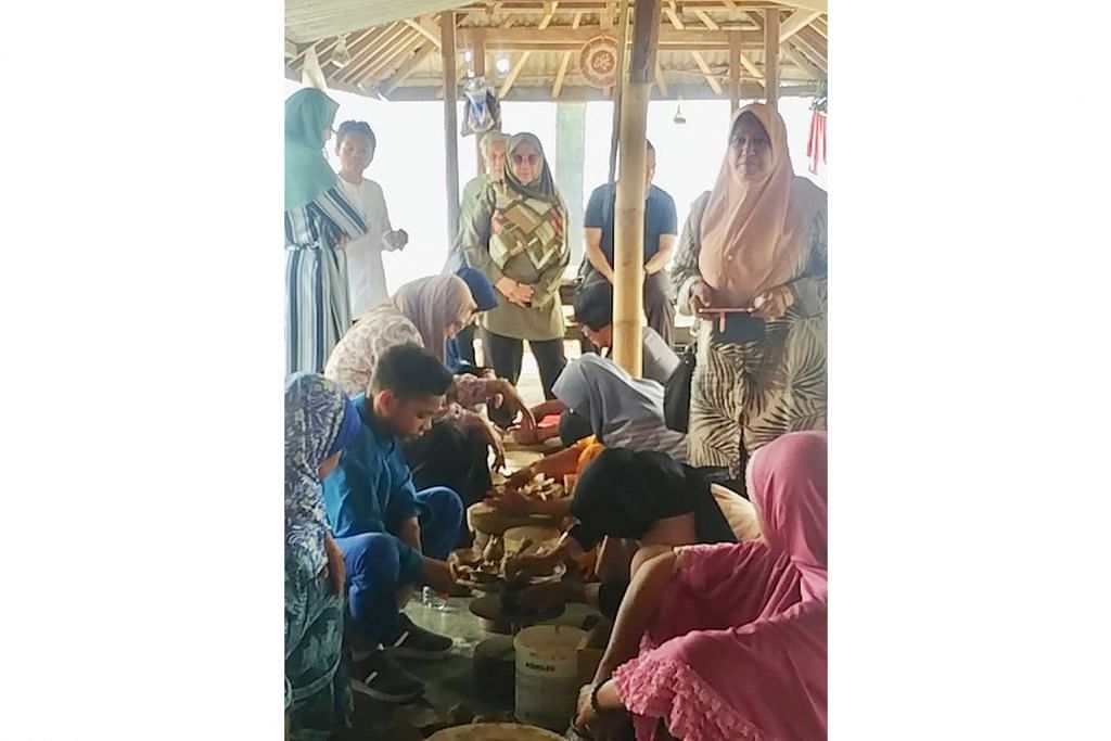 Ibadah korban, wisata ke Lombok