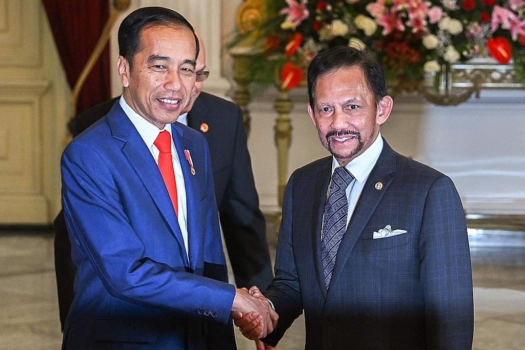 S'pura, Indonesia luas kerjasama dua hala UPACARA ANGKAT SUMPAH PRESIDEN INDONESIA