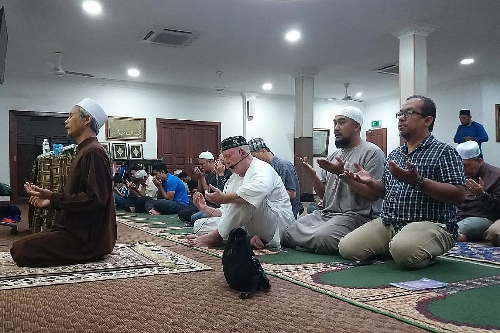Mat salih tidak kekok laung azan di masjid