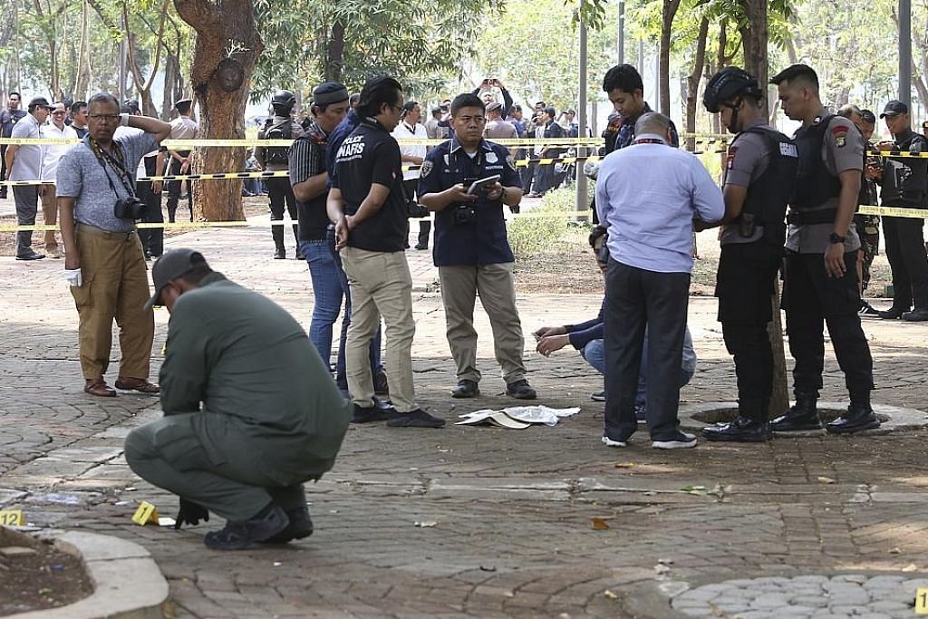 2 askar cedera dalam letupan di Jakarta