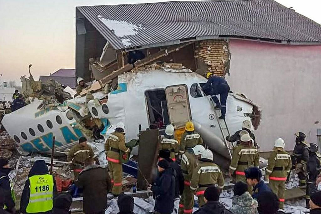 Sekurang-kurangnya 15 maut nahas pesawat di Kazakhstan